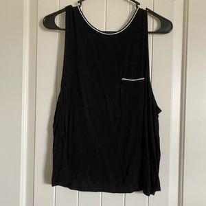 Tank top that flows.